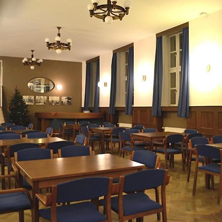 Hostel Masarykova Praha Bagian luar foto