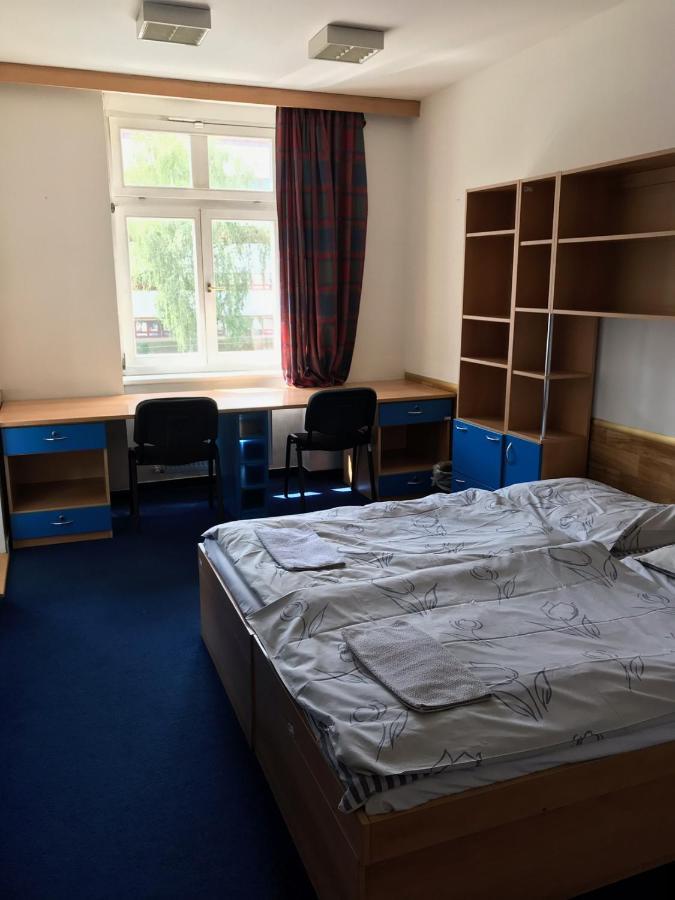 Hostel Masarykova Praha Bagian luar foto